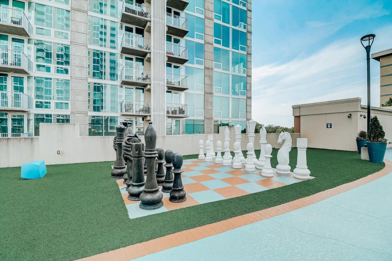 Frontdesk Skyhouse Apts Uptown Charlotte Apartman Kültér fotó
